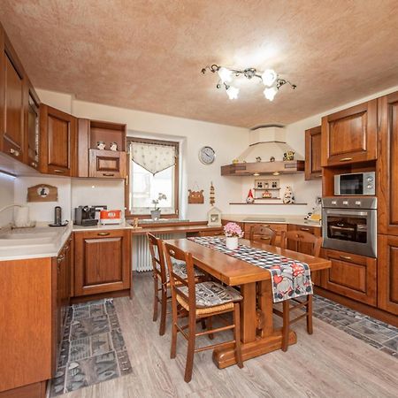 Casa Kristel Cir Comunale N 14 อาออสตา ภายนอก รูปภาพ